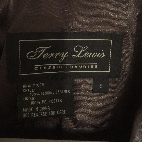 Beautiful Soft Brown Leather Jacket - Picture 6 of 6